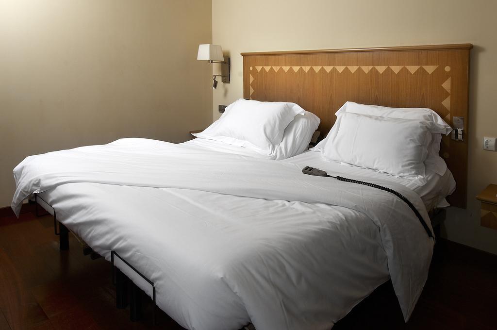 Hotel Montecarlo - Barcelona — Fotos 1